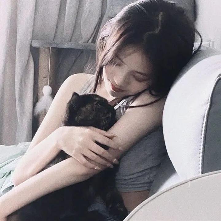 叶罗丽默水语在线观看海报