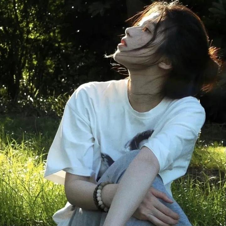 嗜谎之神在线观看海报